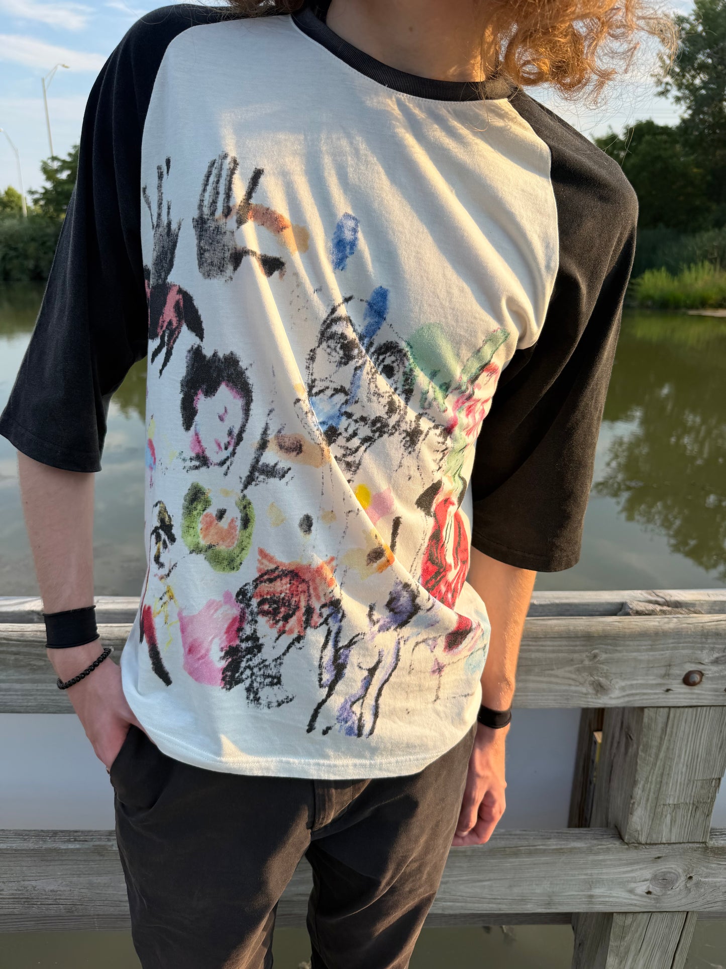 Mural Raglan